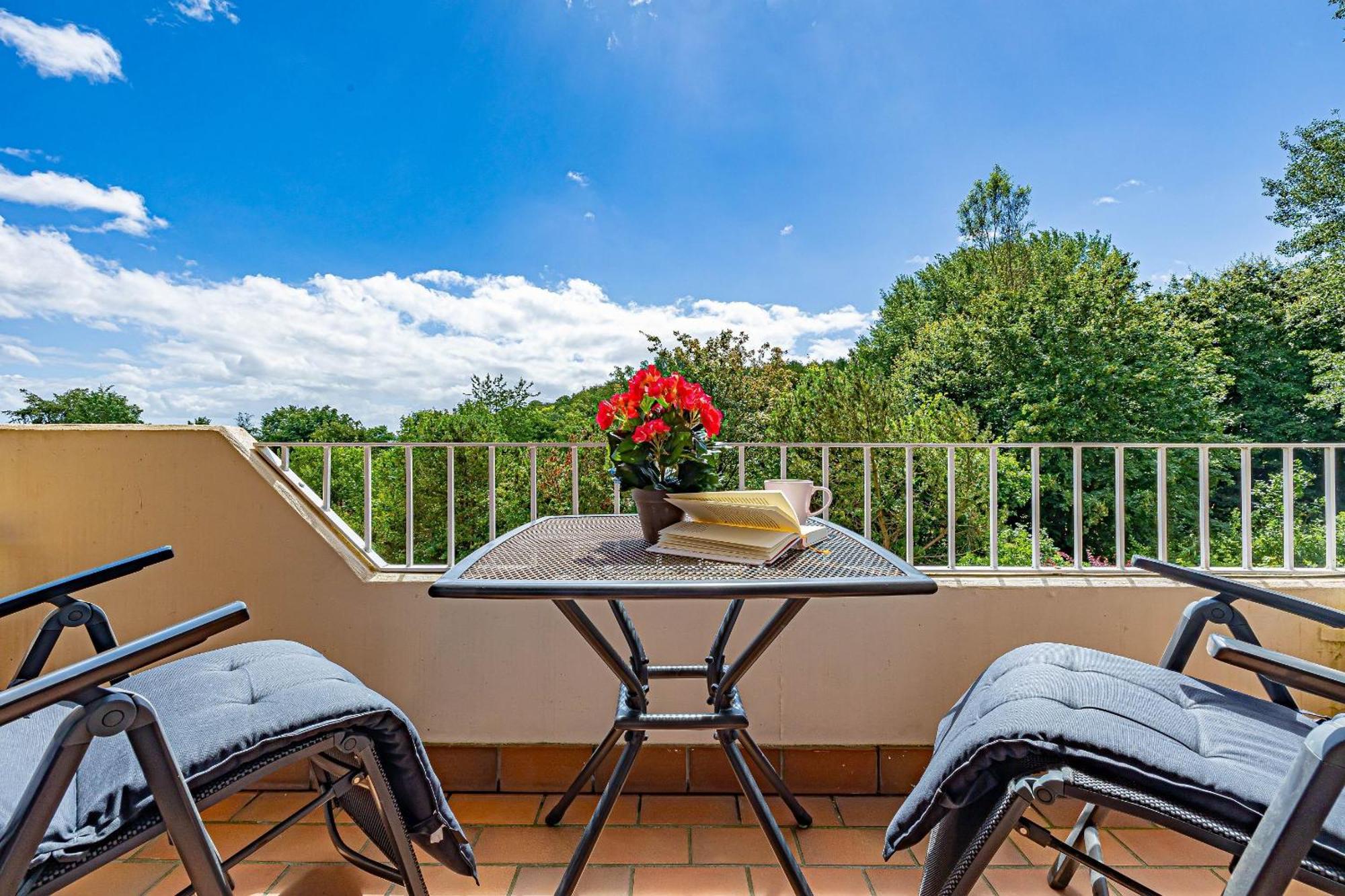 Fewo1846 - Strandresidenz Wassersleben Suedblick App 689 - Komfortables Apartment Mit Balkon Und Meerblick Harrislee Luaran gambar
